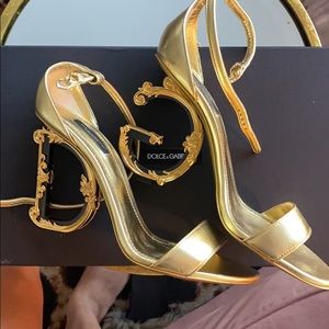 Dolce & Gabbana gold heel